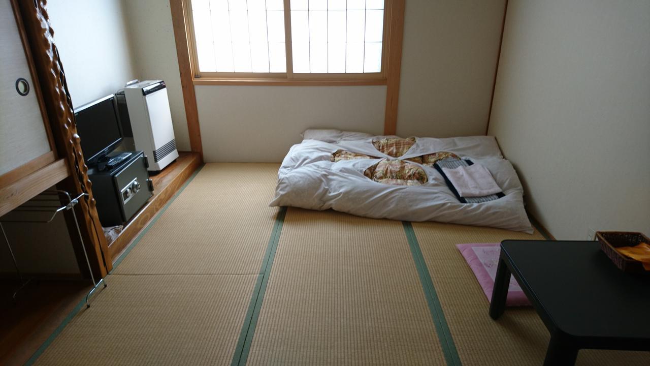 Apple Inn Takasaka Nozawaonsen Exterior foto